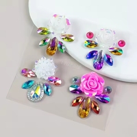 Vente en gros Festival Party Body Art Strass Visage Gemme Strass Autocollant Fleur Arc-En-Ciel Bijoux Auto-Adhésif Strass Gemme