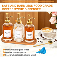 Bandeja de madera, dispensador de jarabe de café, dispensador de jarabe de café con bomba y bandeja de bambú, botellas de jarabe de café con bomba dorada