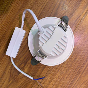 โคมไฟดาวน์ไลท์เชิงพาณิชย์ LED โคมไฟเพดานแบบฝังสีดำ 4100K สีขาวกลาง AC 220V 90lm/w อายุการใช้งาน 50000 ชม. IP20 CRI90 หรี่แสงได้ - Product Image 4