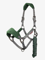 Vente en gros de colliers de tête en molleton Halters pour chevaux et cordes de plomb Hardware Racing Horse Bridle Ensemble complet Équipement Western Horse Halter