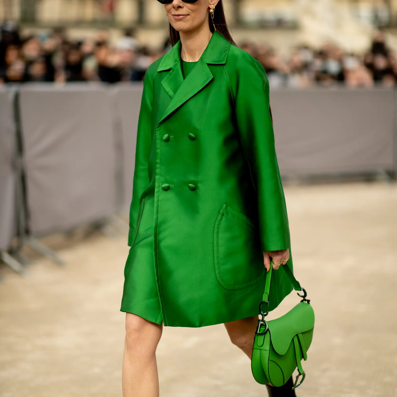 Mandy Neues Design Damenmode Grünes Revers Formelles Büro kleid Hochwertiges Satin knopf Langarm Kurzes Kleid