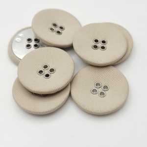 Tùy chỉnh 4 lỗ dây giày bọc vải vải bao phủ may nút - Product Image 4