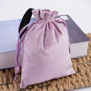 Wholesale Personalized LOGO Colors Reusable Storage Soft Pouch Packaging <b>Drawstring</b> Velvet Bags for Jewelry Gift - Product Image 3