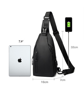 Sac à Bandoulière Anti-Vol Étanche de Voyage pour Homme avec Port de Chargement USB - Product Image 5