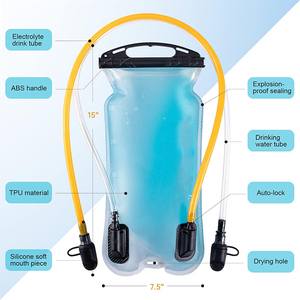 Réservoir d'eau à double <span class=keywords><strong>vessie</strong></span> d'hydratation de 2 <span class=keywords><strong>litres</strong></span> sans BPA pour sac d'hydratation transportant de l'eau et des électrolytes - Product Image 2