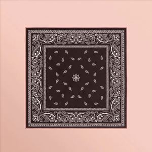 Mouchoir personnalisé de haute qualité imprimé, en soie douce, de forme carrée, pour femmes et hommes - Product Image 3