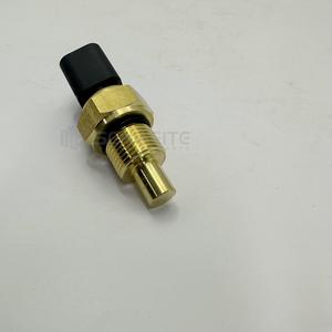 เซ็นเซอร์วัดอุณหภูมิน้ำหล่อเย็น Senwitt รุ่น 236-8757 2846A101A สำหรับเครื่องยนต์ดีเซล Caterpillar แบบเชื่อมต่อเร็ว - Product Image 1