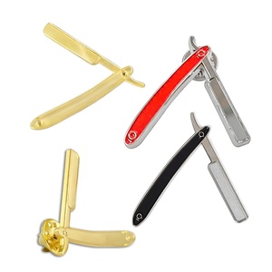 Épingles de revers personnalisées en métal émaillé or et argent de haute qualité pour barbiers, vente en gros - Product Image 3