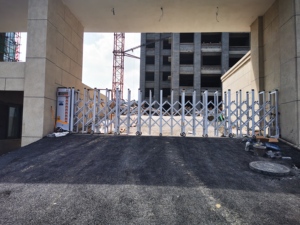 Hiện đại trượt nhôm tự động ngoài trời cổng đóng mở và di động có thể thu vào đường rào cản cho biệt thự sử dụng - Product Image 5