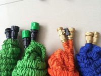 Tuyaux d'arrosage de jardin personnalisés de 25 pi/50 pi/75 pi/100 pi, enrouleurs de tuyaux d'arrosage de jardin extensibles bon marché avec buse à 7 fonctions