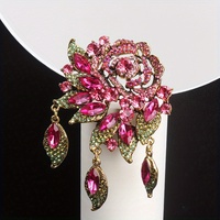 Broche Classique Exagérée Rétro Élégante avec Strass en Forme de Rose pour Femme – Nouveauté
