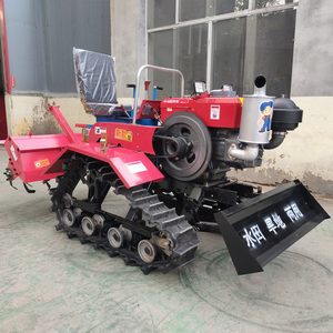 Tractor Rojo con Rotocultivador y Arado, Diseño Compacto para Granjas, Huertos y Campos de Arroz, Maquinaria Agrícola - Product Image 3