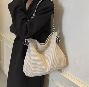 New arrivals <b>large</b> capacity pleated women's shoulder <b>bag</b>, new simple canvas handbag shopping <b>bag</b> - Product Image 4