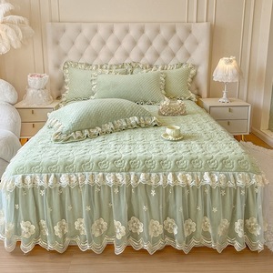 Juego de 3 piezas de faldón de cama de princesa azul crema para invierno, colcha de coral lechoso con cubrecama acolchado de algodón, juego de ropa de cama para niña - Product Image 5