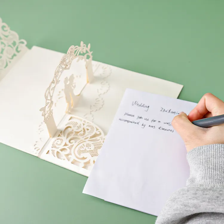 Winpsheng工場在庫ホット販売ベージュ結婚式の招待状、3Dポップアップグリーティングカード結婚式の招待状