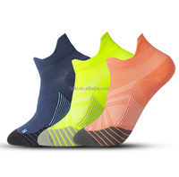 Chaussettes de compression athlétiques unisexes pour hommes - Séchage rapide et respirantes, antidérapantes, motif géométrique, écologiques pour l'été
