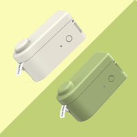 Étiqueteuse Mini imprimante de poche portable Machine d'impression thermique d'étiquettes Connexion BT sans fil Autocollant d'impression sans encre OEM 16mm