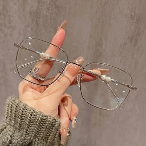 Monturas de Gafas Rectangulares para Mujer Wangluo, Borde Dorado, Lentes de PC con Protección Anti Luz Azul, Montura Completa O3 5057 - Product Image 5