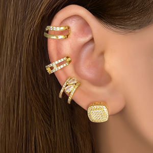 Luxury Fashionable Trendy Design Hip Hop <b>Stud</b> Earrings Brass Micro Paved Zircon Heart 18K Gold Plated Women Gift - Product Image 4