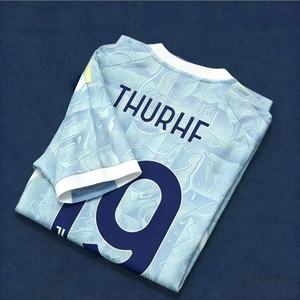 Camisetas de Fútbol al por Mayor 2526, las Últimas Camisetas Populares de la Nueva Temporada, Personalizables para Jugadores y Aficionados del Juventus - Product Image 1