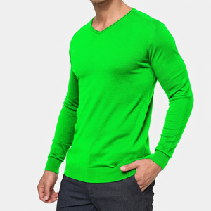 Pull en maille à col rond pour homme, vert uni, doublé en polaire, coupe classique, vêtements d'hiver décontractés, 100% coton, design personnalisé OEM - Product Image 1