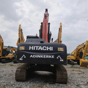 Excavadora de cadenas Hitachi usada, en buen estado, piezas originales, sin accidentes, sin reacondicionamiento, pocas horas de uso, excelente relación calidad-precio. - Product Image 4