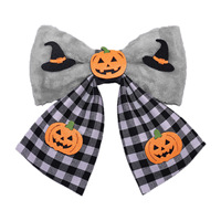 Décorations d'Halloween transfrontalières : Nœuds papillon, aménagement de scène de fête, suspensions de fenêtre pour la fête des Morts, artisanat en velours fait main sur mesure