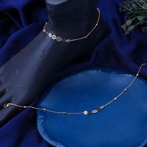 Tobilleras Florales, Elegantes Cadenas de Tobillo con Diseño de Flores, Joyería de Moda, Accesorio para Pies de Diseñador, Tobillera Decorativa Moderna y Elegante - Product Image 1