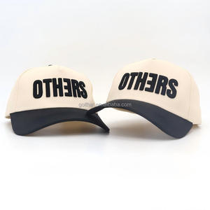 Gorra de béisbol deportiva de 5 paneles, de algodón de calidad OEM de lujo, bicolor, con correa ajustable y logotipo bordado en 3D personalizado para hombres y mujeres - Product Image 3