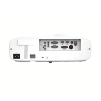 Projecteur HD 3LCD 5500 Lumens à courte focale pour projection au sol