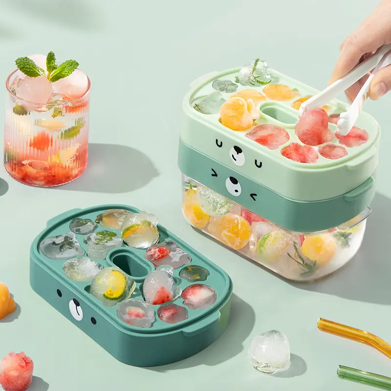 Wholesale Best Seller New Design Green Cartoon Cute Home Ice Lattice Silicone Ice Cube Tray