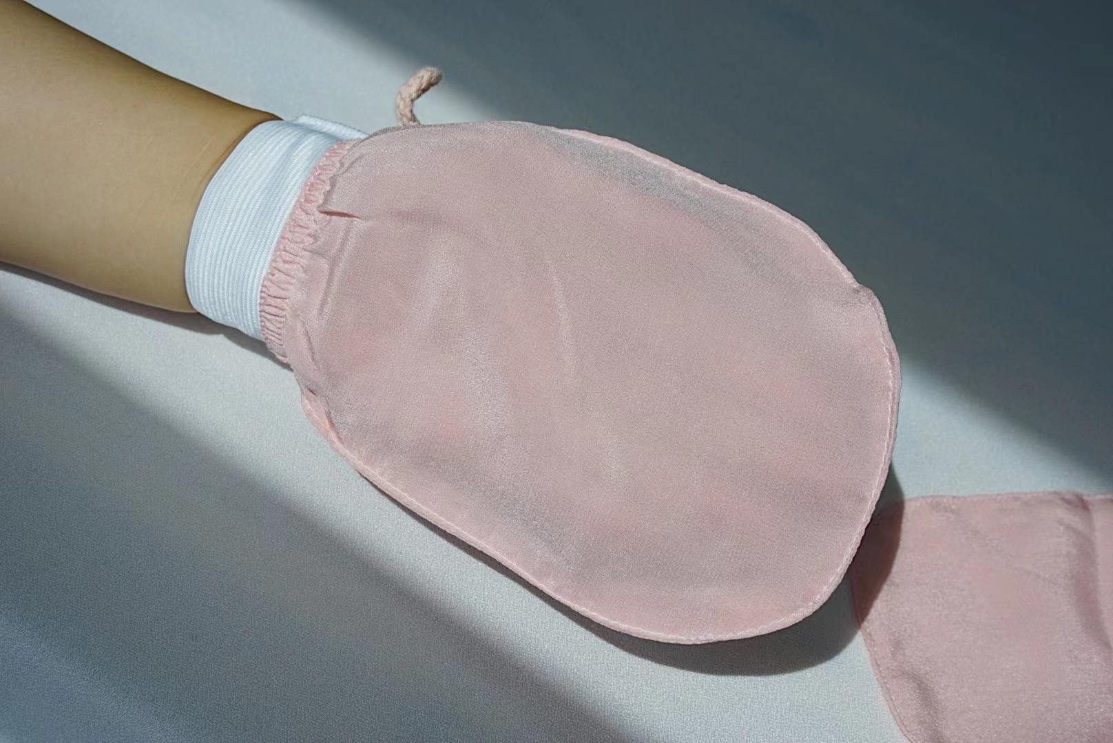 纯有机真丝去角质土耳其舒适清洁磨砂生丝去角质手套丝绸手套 on m