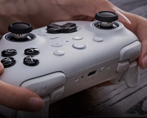 <span class=keywords><strong>8BitDo</strong></span> Ultimate 2 BT Gamepad TMR Joystick RGB-Beleuchtung Kabelloser <span class=keywords><strong>Controller</strong></span> für PC <span class=keywords><strong>Switch</strong></span> 2 - Product Image 5