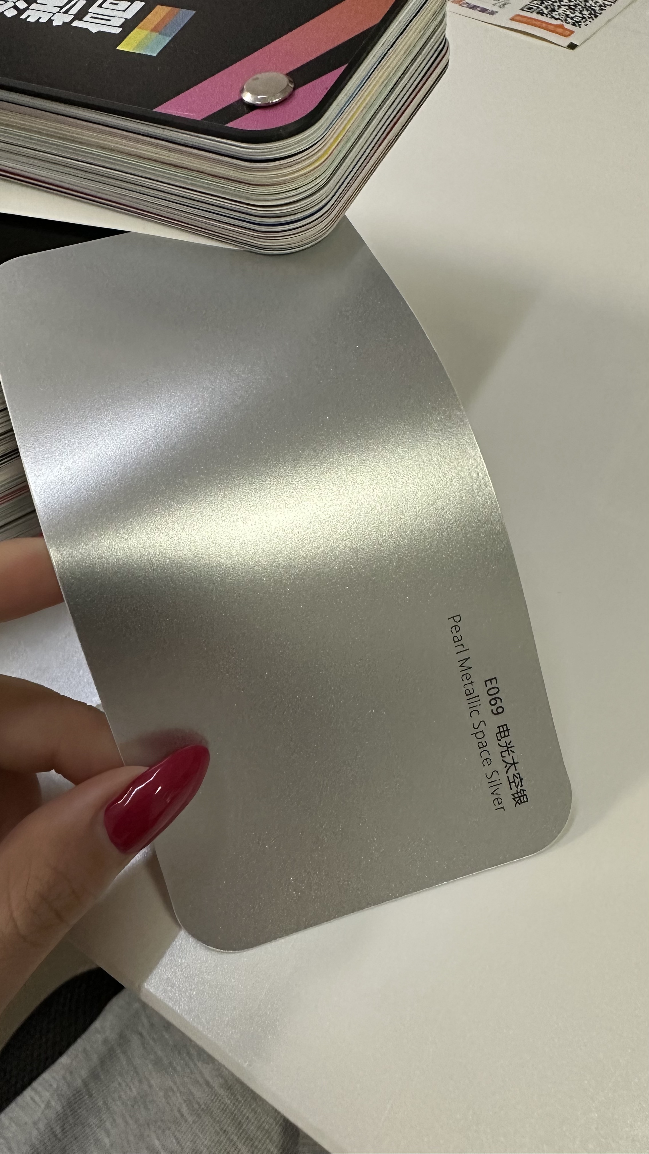 Pearl Metallic Space Silver