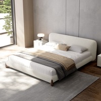 Lit en velours d'agneau Style moderne simple pour chambre à coucher principale Lit double crème Lit de luxe léger