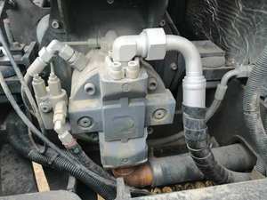 Excavatrice d'occasion SANY SY60C Mini 6 tonnes, pelle hydraulique sur chenilles d'occasion SY75C SY95C en stock pour la vente et la livraison mondiales - Product Image 5