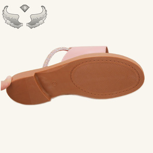 High-quality <b>Summer</b> New Design Fashionable Flat Outdoor Flat Wear-resistant Women's Sandals and <b>slippers</b> - Product Image 6