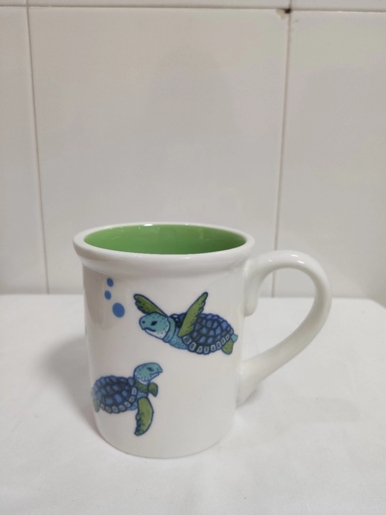 Soaring Turtle-Water Cup (Flaw)