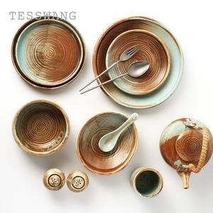 أطقم أطباق يابانية من السيراميك الصيني الملون، مجموعة عشاء إبداعية من البورسلين بنمط نورديك، أدوات مائدة منقطة للمطاعم - Product Image 2