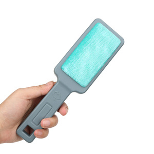 Cepillo quitapelusas de plástico portátil para ropa de lana, recolector de polvo de doble cara - Product Image 2