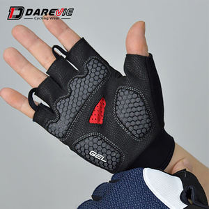 Guantes de Ciclismo Darevie Personalizados, Transpirables, de Secado Rápido, con Tejido Catiónico, Guantes Profesionales para Bicicleta para Hombre - Product Image 5