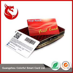 Tarjeta de PVC para Membresía o Negocios, con Recubrimiento Brillante 4C/4C, Impresa en Offset con Código de Barras y Código QR - Product Image 2