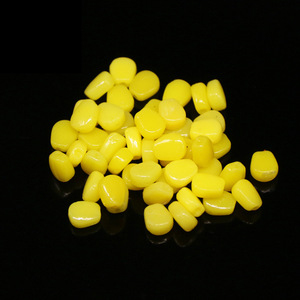 Señuelos de plástico realistas con forma de grano de maíz para la pesca de carpas en agua dulce - Product Image 1