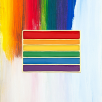 Nouveauté : Badges irisés en gros, badges colorés de fierté LGBT, broche personnalisée, drapeau en métal de dessin animé, épinglette en émail doux arc-en-ciel