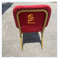 Chaises d'Église Empilables Modernes en Tissu à Prix Abordable pour Auditorium Scolaire, Sièges de Conception Traditionnelle pour Églises en Vente en Gros