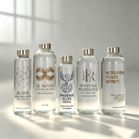 Bouteilles en verre transparentes multi-capacités avec logo personnalisé, réutilisables, pour l'eau potable, avec bouchon à vis en métal, fournitures hôtelières