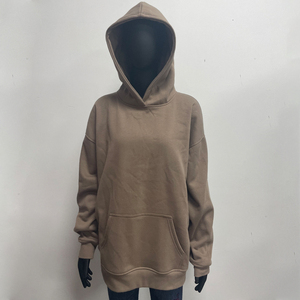 Sweat-shirt à capuche long et décontracté pour femme, coupe oversize, en molleton écologique, avec impression personnalisée effet pulvérisé - Product Image 6