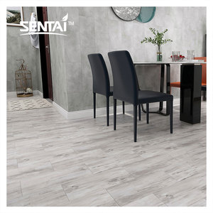 Plancher <span class=keywords><strong>de</strong></span> basket-ball <span class=keywords><strong>en</strong></span> bois composite Anhui Sentai, plancher <span class=keywords><strong>en</strong></span> vinyle d'intérieur à emboîtement, plancher <span class=keywords><strong>en</strong></span> PVC imitation bois, rouleau - Product Image 1