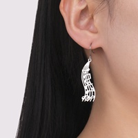Boucles d'oreilles pendantes en forme de note musicale Boucles d'oreilles classiques en acier inoxydable Cadeau pour femmes