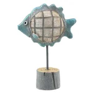 Resin crafts flat head fish ornaments, modern and simple home decorations, creative home and living room decoration